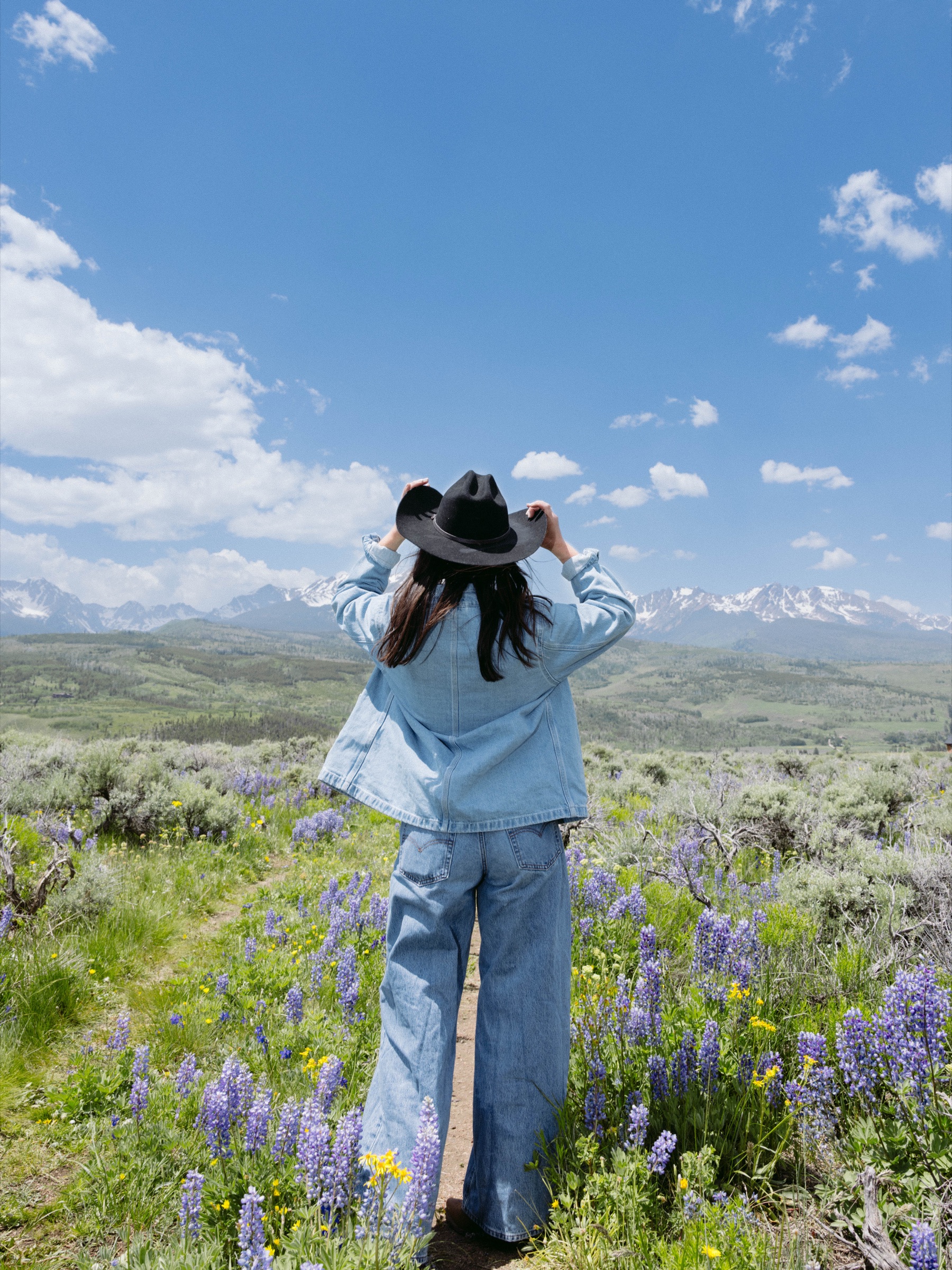 Mountains — Levi's denim lifestyle campaign shot in Colorado